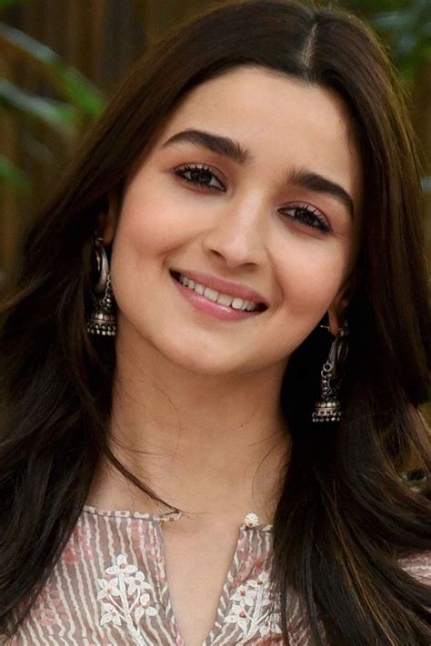 alia bhatt new face.